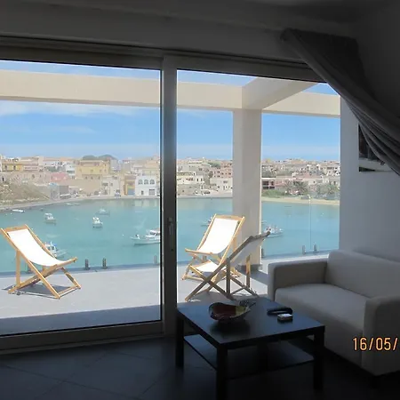 Apartment Calamaluk